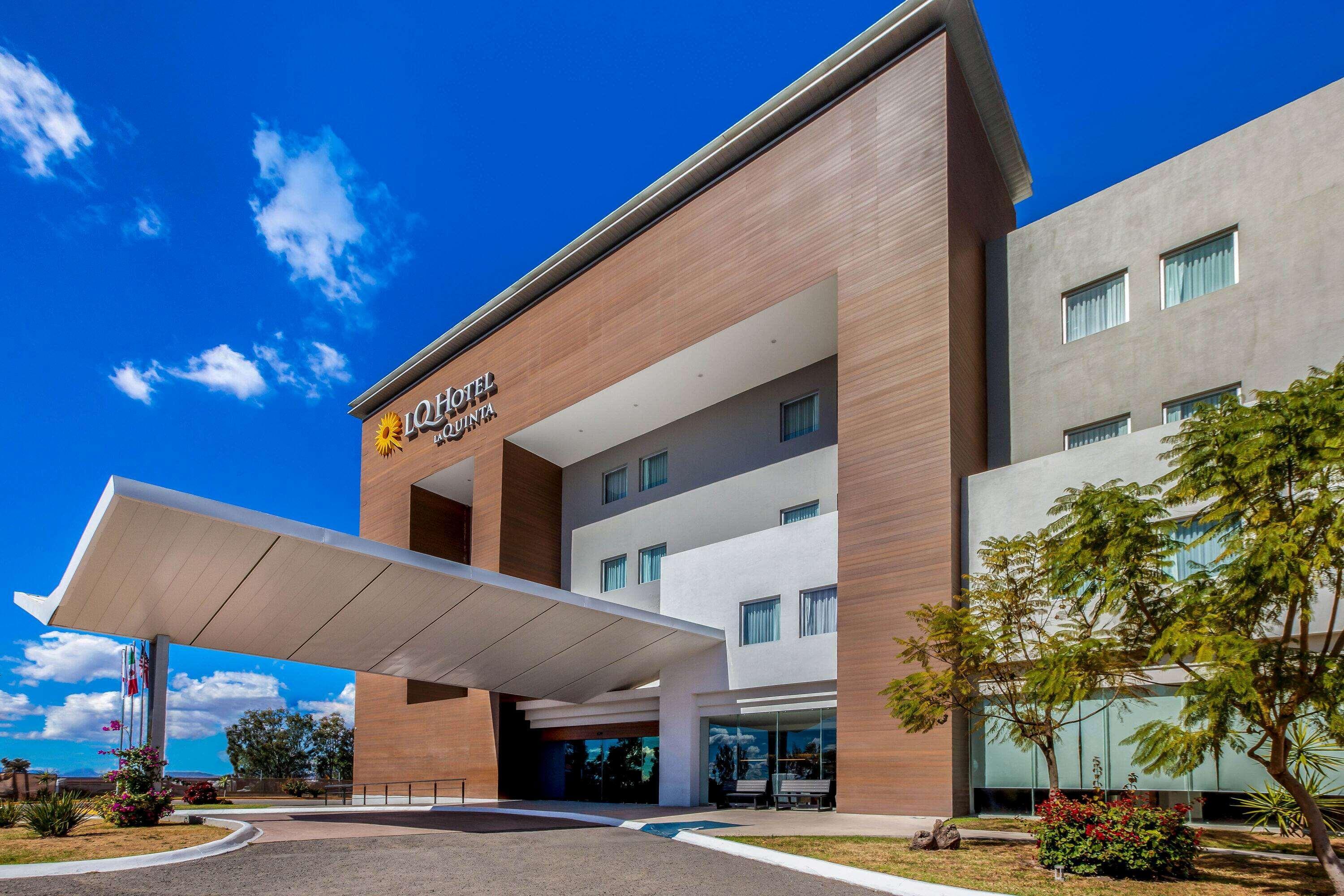 ลา ควินตา บาย วินด์แฮม อะกวาสกาลิเอนเตส Hotel อากวสคาเลียนเทส ภายนอก รูปภาพ