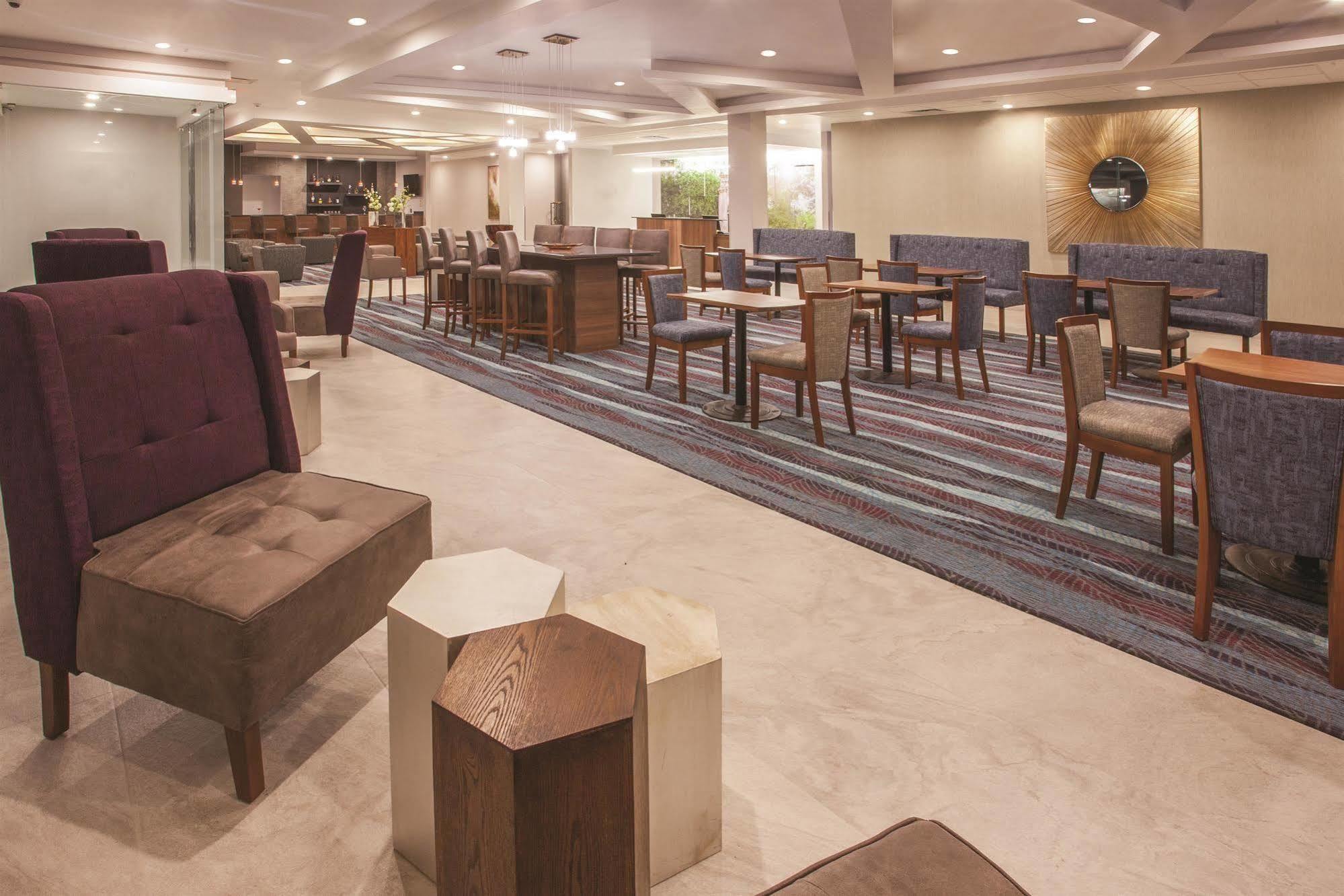 ลา ควินตา บาย วินด์แฮม อะกวาสกาลิเอนเตส Hotel อากวสคาเลียนเทส ภายนอก รูปภาพ